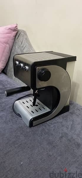 FRIGIDAIRE esspresso 1