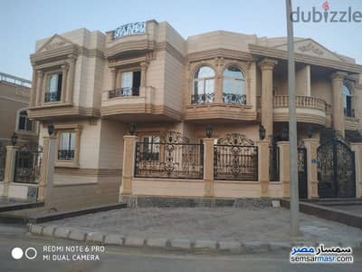 فيلا كامله للبيع في امتداد غرب الجولف villa west golf extenstion