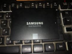 فرصه لا تعوض  كالجديد ssd samsung evo 870 500Gb