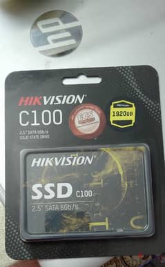 2tb ssd HIKVISION متبرشم بضمان الشركة الهندسية للحاسبات لقطة