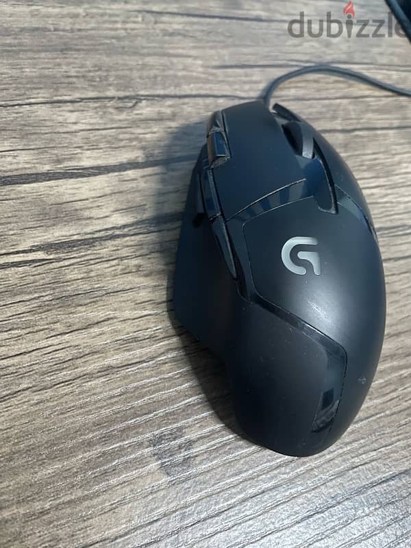 Logitech G402 used like new 2