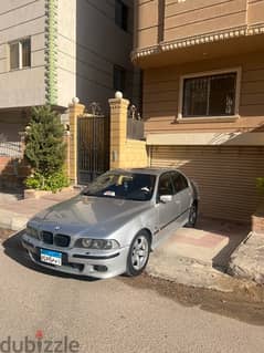 BMW E39 523 1999