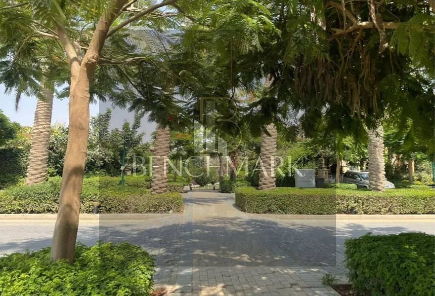 Sky Villa for sale 4 Bedr Telal East Compound Fifth Settlement Roya Company next to Mountain View, Palm Hills and AUC Lagoon view installments 12