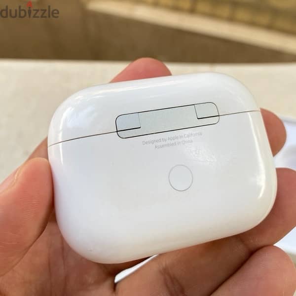 Airpods Pro 4