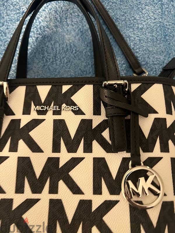 Micheal kors bag 2