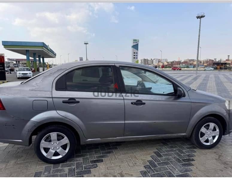 Chevrolet Aveo 2012 4