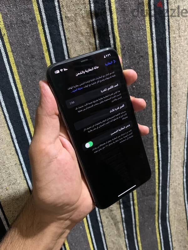 iPhone 11 Pro Max 256 خطين 4