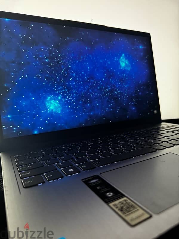 Laptop Lenovo IdeaPad 3 2