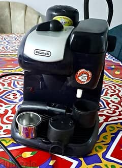 ماكينة قهوة DeLonghi