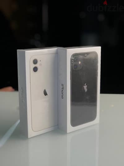 بضمان سنه من الوكيل “ iPhone 11/128 عـروض اول الشـهر”