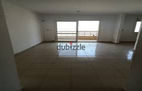 Apartment for sale in cash in Madinaty, a distinguished location, with a view of Spine Mall, at a bargain price