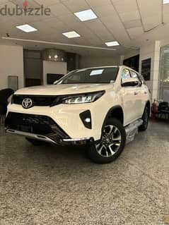 Toyota Fortuner 2025 Sport