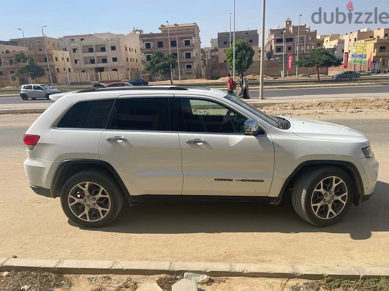 Jeep Grand Cherokee 2020 4