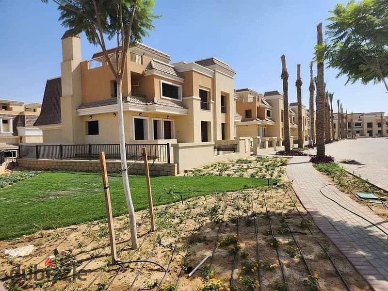 انتهز الغرصه  و تمتع  بالسكن  الراقي  بديزاين فرنسي   s-villa   للبيع   سور في  سور  بمدينتي  فيو لاند سكيب  next to maditnaty 9