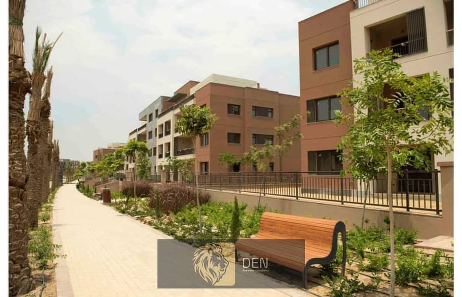 Apartment for Sale ready to move at an Attractive Price in District 5, New Cairo 2