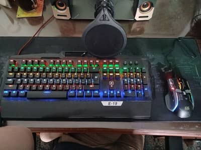 Gaming Keyboard E19 Technozone