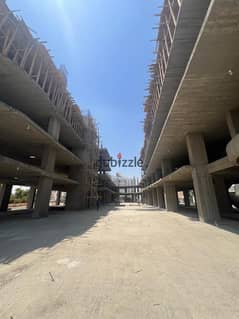 Shop for sale 16m - Mall 1O1 - Sheikh Zayed - Delivery 2025 in installments