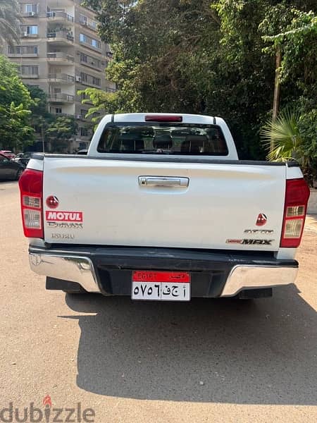 Isuzu D-Max 2022 5