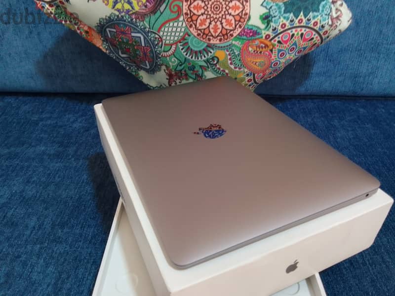 Apple MacBook Air M1 | 8GB RAM - 256GB SSD | أبل ماك بوك أير إم١ 3