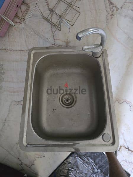 sink 47×57 CM
like NEW 0