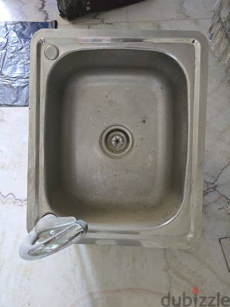 sink 47×57 CM
like NEW 3