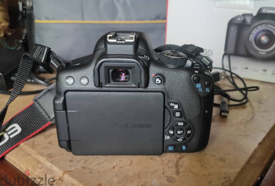 Canon 750D Camera 3