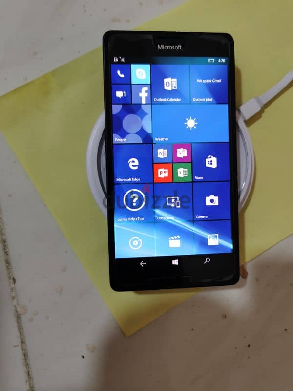 Microsoft lumia 950Xl 1