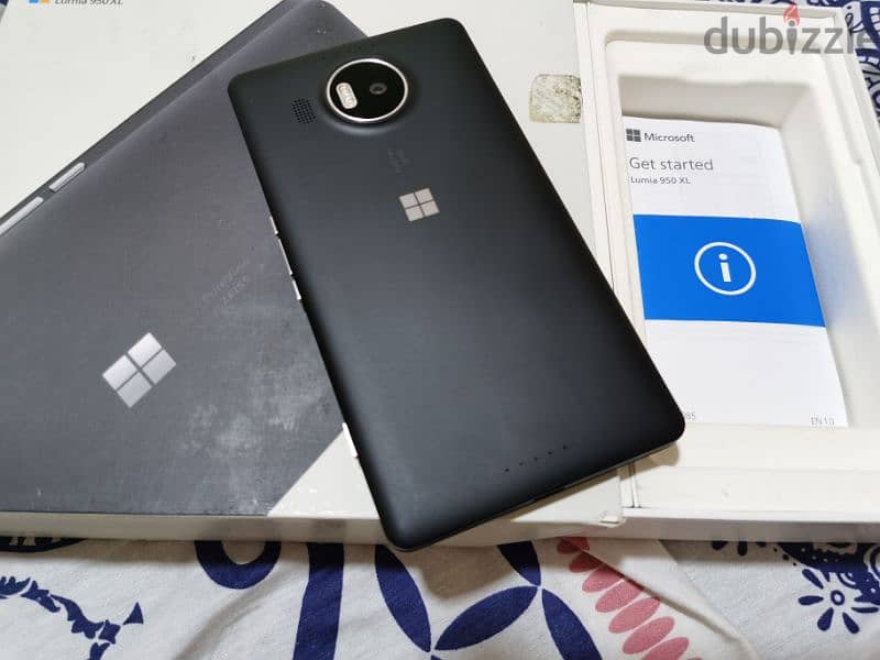 Microsoft lumia 950Xl 4