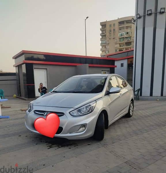 هيونداي اكسنت للإيجار بسائق 01113801909 1