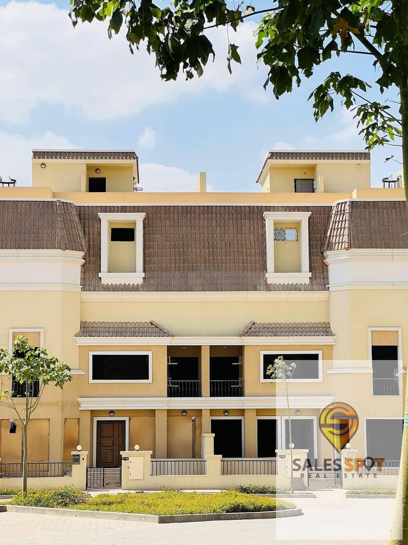 In Butterfly Compound, own a 212-meter villa with a distinctive garden in front of Madinaty and in the heart of Mostakbal City, and also with a 42% ca 2