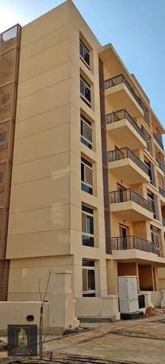 Apartment 156 m, typical floor, on Suez Road, next to Madinaty and near Rehab, in the best compound in New Cairo 0