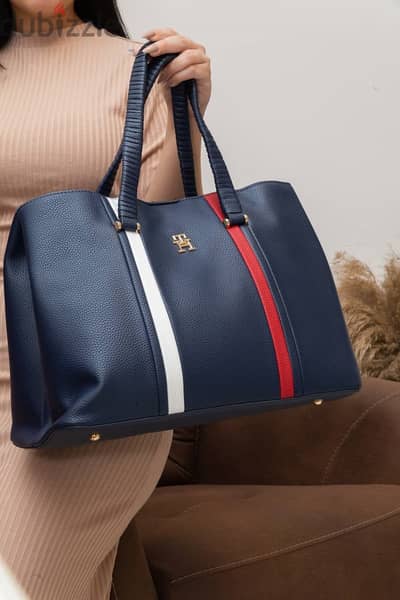 شنطة Tommy Hilfiger original