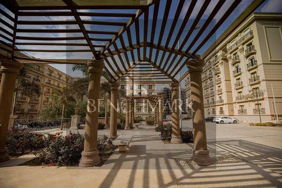 Apartment for sale 123 meters with a garden in Hyde Park Compound, New Cairo, Fifth Settlement, on 90th Street, next to Mivida, in installments 4