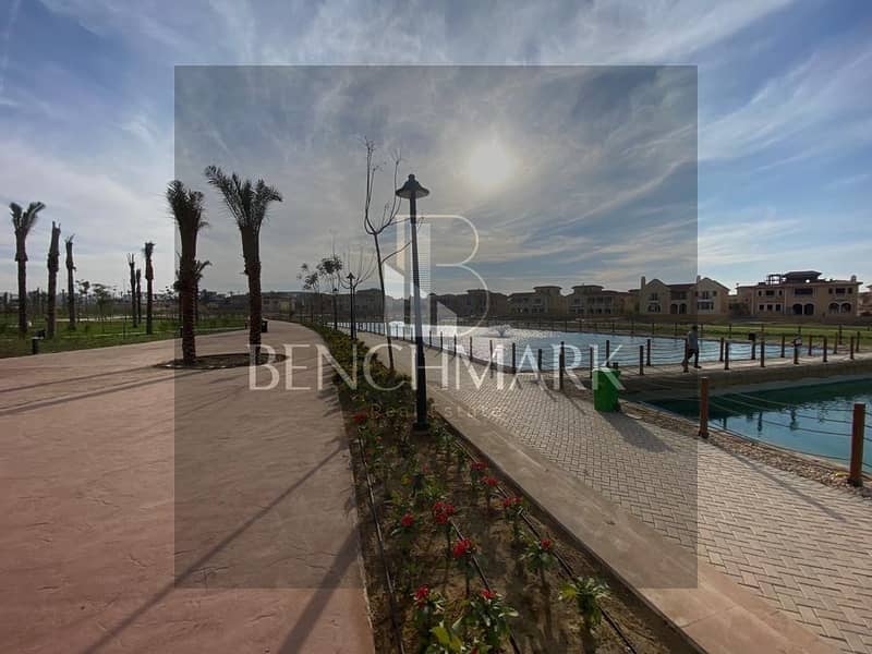 Apartment for sale 123 meters with a garden in Hyde Park Compound, New Cairo, Fifth Settlement, on 90th Street, next to Mivida, in installments 18