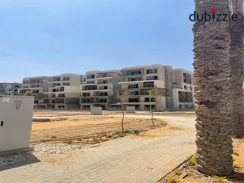 Apartment 183 SQM for sale in Palm hills new Cairo - very prime location 4