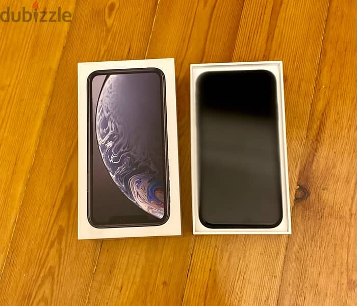 iPhone XR 1