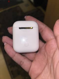 Apple airpods 2 0