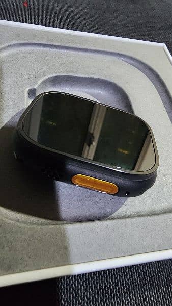 Apple watch ultra 2 الجديدة 8