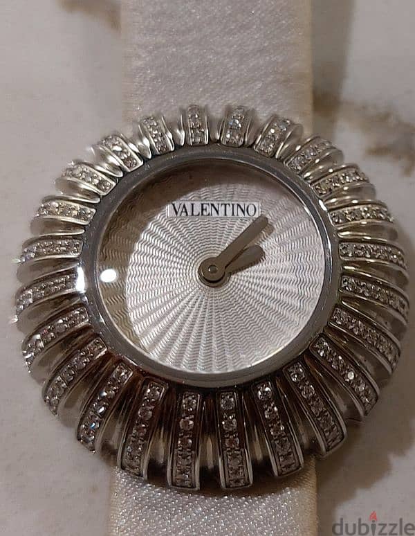 Valentino timeless etoile ss/ diamonds collection wrist watch 1