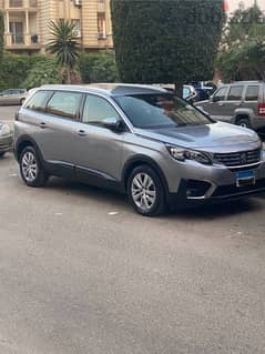 Peugeot 5008 2019