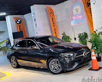 ضمان الوكيل  C180 AMG 2022 سقف بانوراما فرش جلد احمرر