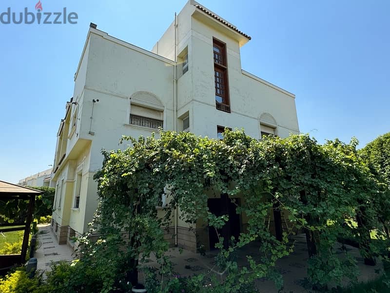 Villa in Lake Dream Compound for sale 1