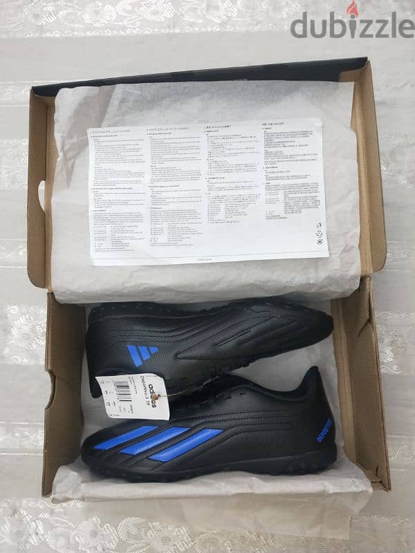 Adidas football shoes 0