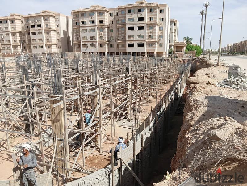 Shop for sale on the service road in October Gardens, in front of the Egyptian Liver Hospital, serving the largest population density, area 41 m, down 6