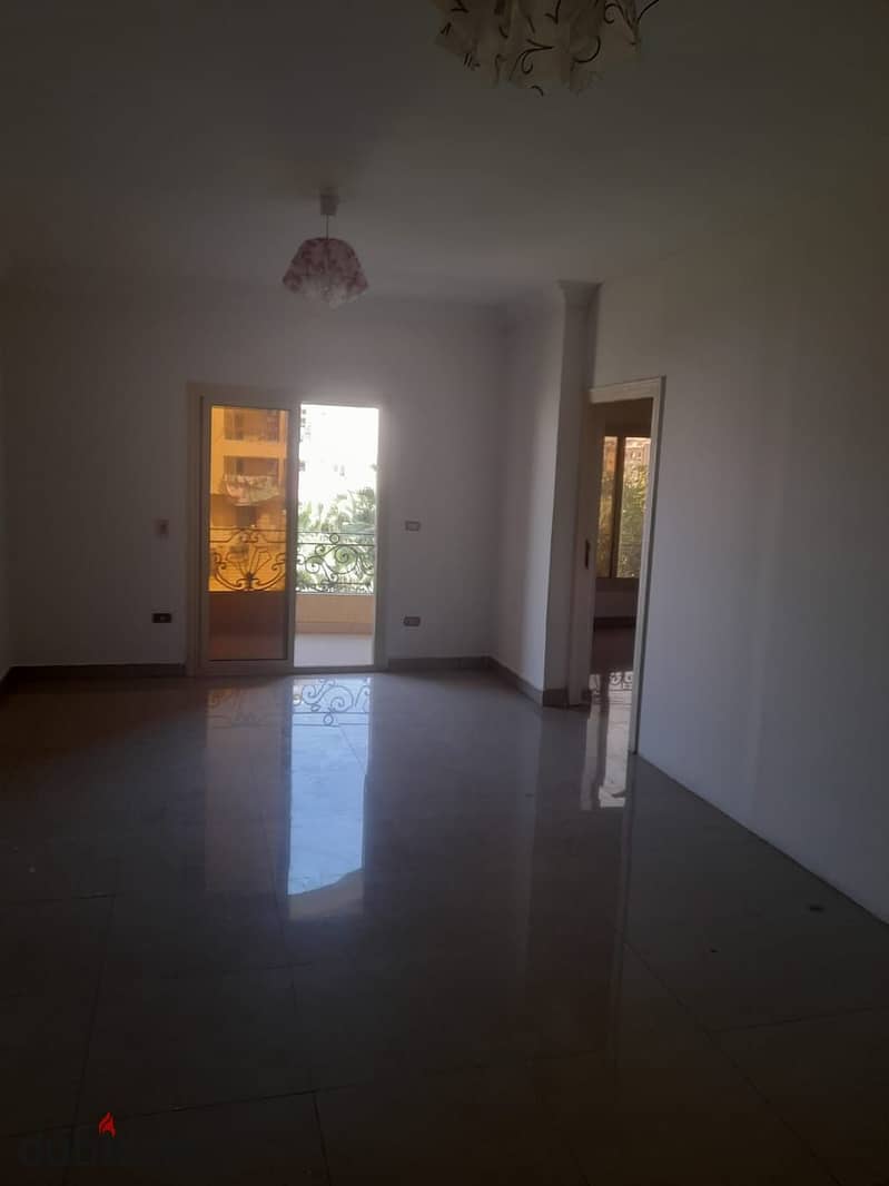 Apartment for residential rent only in District 3/4, Gamal Abdel Nasser Axis, opposite the Diplomats in the Fifth Settlement 1