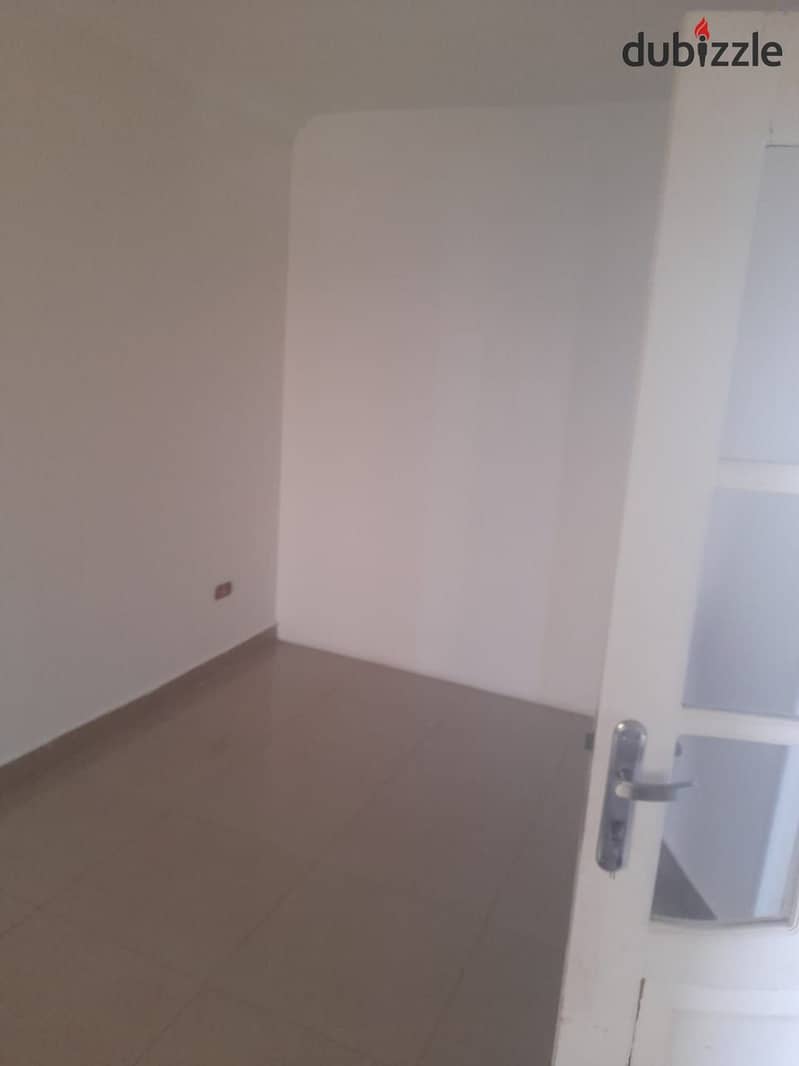 Apartment for residential rent only in District 3/4, Gamal Abdel Nasser Axis, opposite the Diplomats in the Fifth Settlement 9