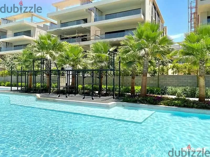 شقه بجاردن 122م للبيع باميز لوكيشن في ليك فيو Lake View  بسعر خيالي 1