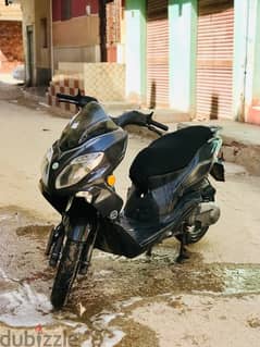 اسكوتر benelli 150cc 0