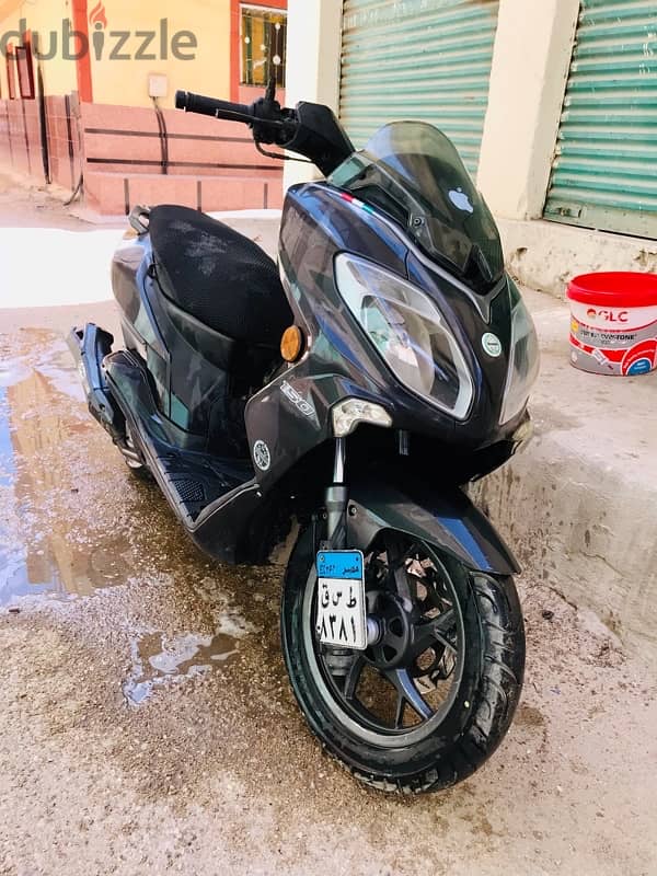 اسكوتر benelli 150cc 2