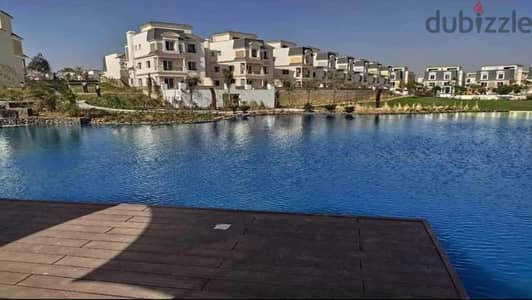 تاون هاوس205م ريسيل بسعر لقطة في مرحلة Lake side في تشل اوت بارك